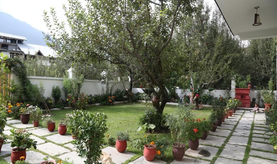V Resorts Apple Croft Cottage - Manali (Himachal Pradesh) — Photos 1